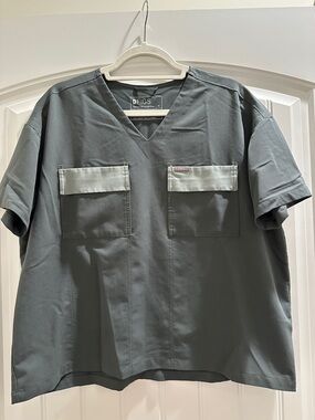 FIGS Short Sleeve Top